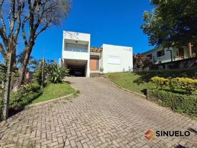 Casa com 3 Quartos para alugar, 211m² no Hamburgo Velho, Novo Hamburgo