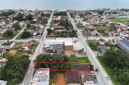 Lote/Terreno à venda, 930m² no , Itapoá