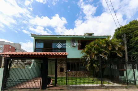 Casa com 3 Quartos à venda, 203m² no Fátima, Canoas