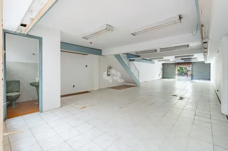 Prédio Comercial à venda, 384m² no Rio Branco, Porto Alegre