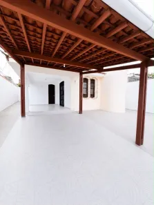 Casa com 4 Quartos à venda, 132m² no Nova Descoberta, Natal