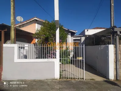 Casa com 3 Quartos à venda, 100m² no Vila Tatetuba, São José dos Campos