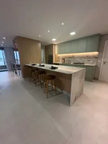 Apartamento com 4 Quartos à venda, 193m² no Guaratuba, Guaratuba