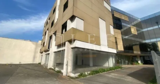 Prédio Comercial para alugar, 735m² no Várzea de Baixo, São Paulo