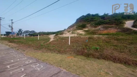 Lote/Terreno à venda, 6858m² no Calhau, São Luís