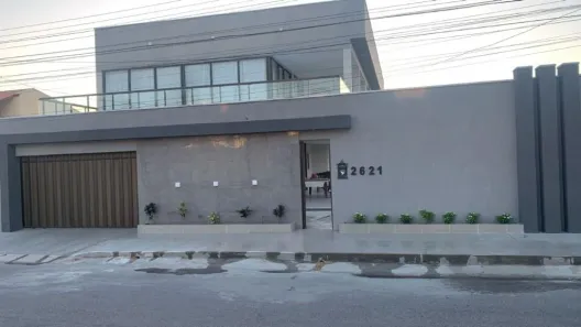 Casa com 4 Quartos à venda, 576m² no Edson Queiroz, Fortaleza