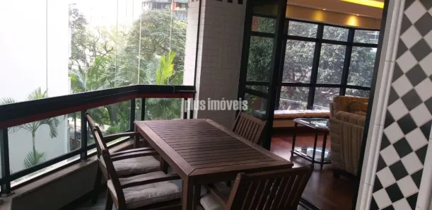 Apartamento com 3 Quartos para alugar, 190m² no Itaim Bibi, São Paulo