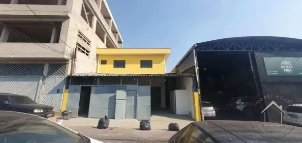 Galpão/Depósito/Armazém à venda, 300m² no Jardim São Luís, São Paulo