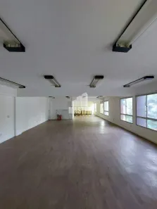 Sala Comercial para alugar, 121m² no Gurigica, Vitória