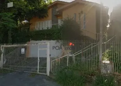 Casa com 5 Quartos para alugar, 400m² no Jardim Sabará, Porto Alegre