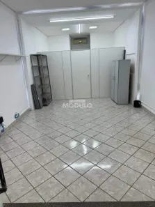 Sala Comercial para alugar, 58m² no Santa Mônica, Uberlândia