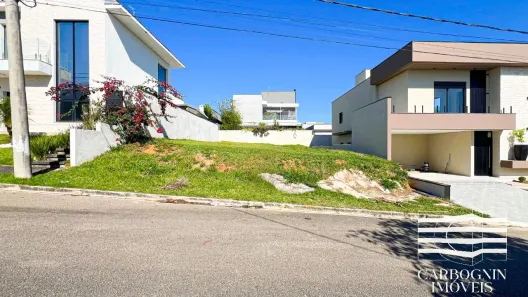 Lote/Terreno à venda, 300m² no Bairro do Grama, Caçapava