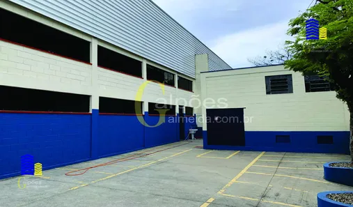 Galpão/Depósito/Armazém para alugar, 3700m² no Jardim Triângulo, Taboão da Serra