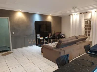 Sobrado com 3 Quartos à venda, 261m² no Bosque, Vinhedo