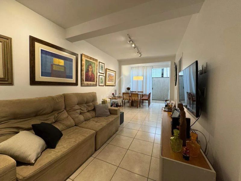 Casa com 3 quartos — Buritis, Belo Horizonte