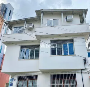 Imóvel Comercial com 3 Quartos à venda, 150m² no Centro, Nova Friburgo