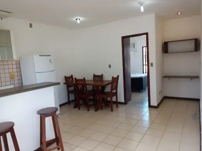Casa com 1 Quarto para alugar, 40m² no Stella Maris, Salvador