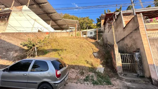 Casa com 2 Quartos à venda, 94m² no São Pedro, Juiz de Fora