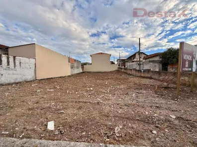 Lote/Terreno à venda, 663m² no Ipiranga, São José