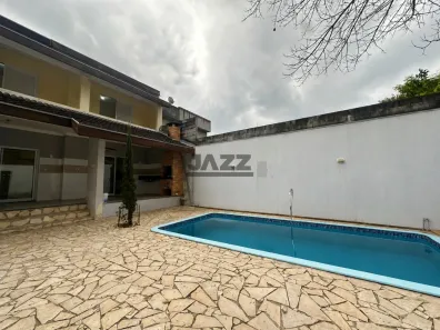 Casa com 3 Quartos para alugar, 239m² no Loteamento Villa Branca, Jacareí