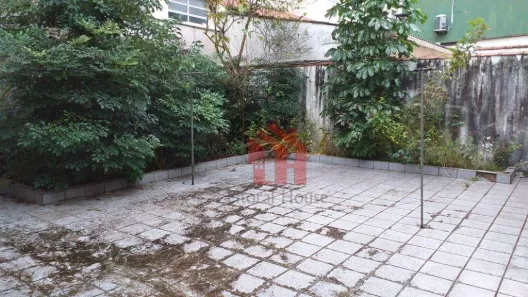 Sobrado com 4 Quartos à venda, 300m² no Gonzaga, Santos