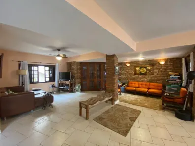 Casa com 4 Quartos à venda, 10m² no Piratininga, Niterói