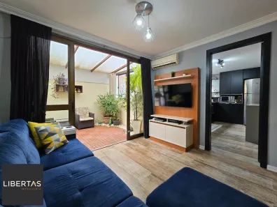 Apartamento com 2 Quartos à venda, 74m² no Passo da Areia, Porto Alegre