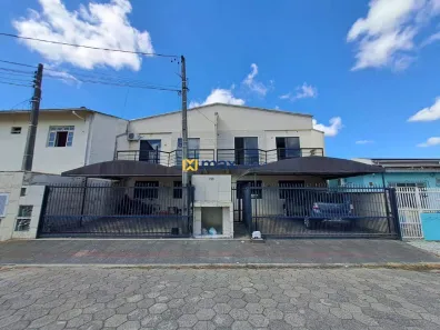 Apartamento com 2 Quartos para alugar, 84m² no Centro, Navegantes