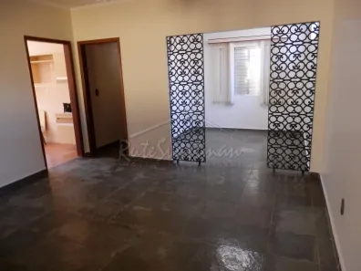 Casa com 3 Quartos à venda, 200m² no Cidade Universitária, Campinas
