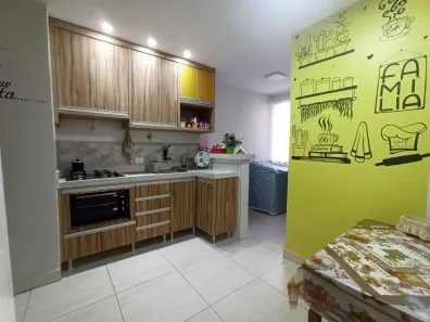 Apartamento com 3 Quartos à venda, 72m² no Zona 7, Maringá