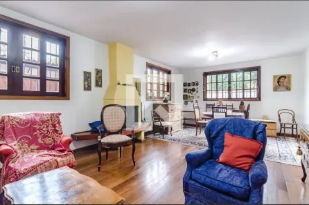 Casa com 3 Quartos à venda, 258m² no Sumaré, São Paulo