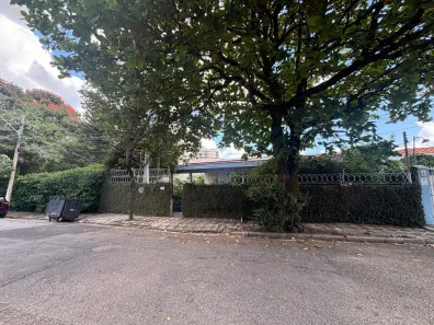 Casa com 5 Quartos à venda, 500m² no Vila Jardini, Sorocaba