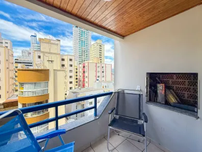 Apartamento com 2 Quartos à venda, 70m² no Centro, Balneário Camboriú