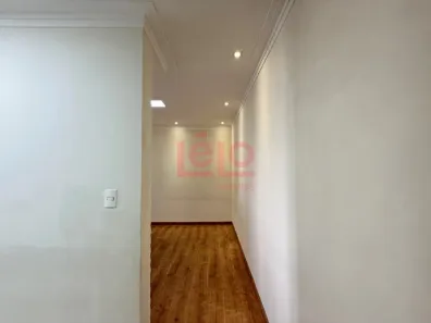 Apartamento com 2 Quartos para alugar, 55m² no Zona 07, Maringá