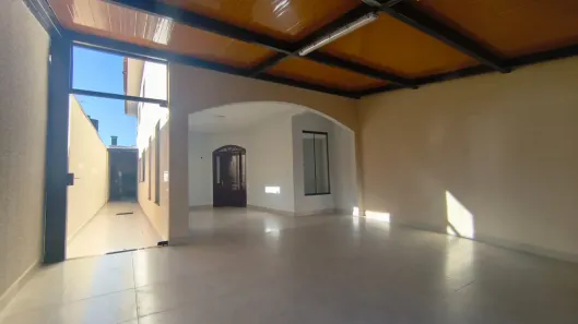 Casa com 3 Quartos para alugar, 150m² no Santa Genoveva, Goiânia