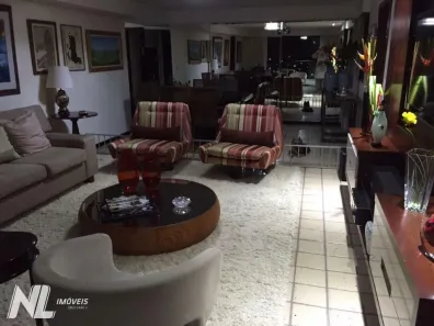 Apartamento com 3 Quartos à venda, 300m² no Candelária, Natal
