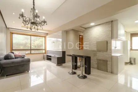 Apartamento com 2 Quartos para alugar, 75m² no Vila Jardim, Porto Alegre