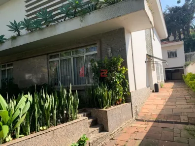 Sobrado com 4 Quartos à venda, 450m² no Pacaembu, São Paulo