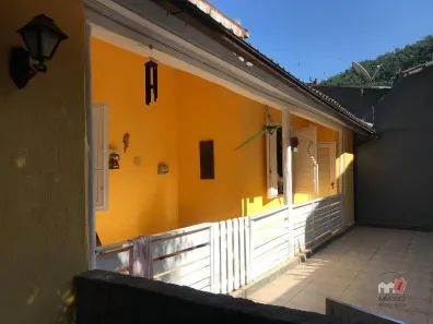 Casa com 3 Quartos à venda, 83m² no Nogueira, Petrópolis