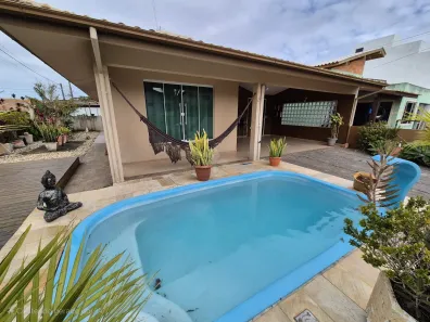 Casa com 3 Quartos à venda, 180m² no Ambrósio, Garopaba