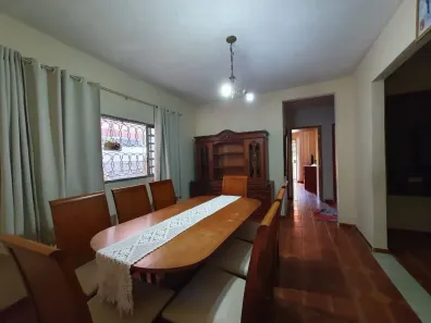 Casa com 3 Quartos à venda, 290m² no Jardim Satélite, São José dos Campos