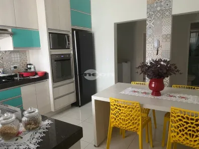 Casa com 3 Quartos à venda, 324m² no Vila Scarpelli, Santo André