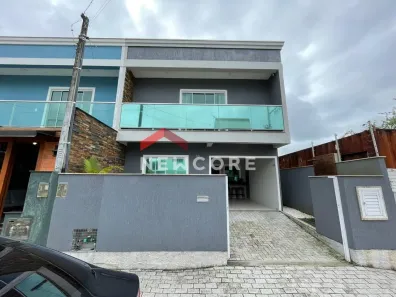 Sobrado com 3 Quartos à venda, 124m² no Vila Nova, Porto Belo