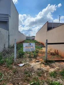 Lote/Terreno à venda, 198m² no Jardim Santa Alice, Londrina