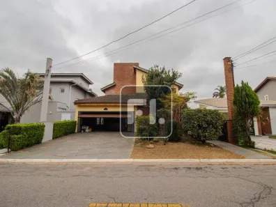 Casa de Condomínio com 5 Quartos para venda ou aluguel, 330m² no Alphaville, Santana de Parnaíba