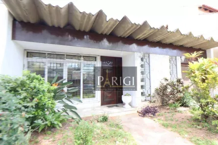 Casa com 4 Quartos para venda ou aluguel, 370m² no Chácara das Pedras, Porto Alegre