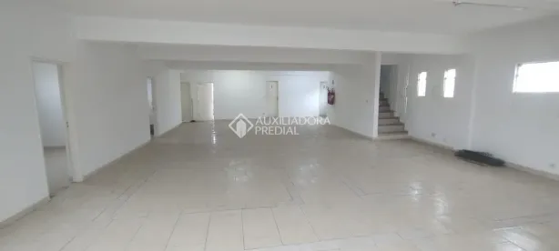 Sala Comercial para alugar, 136m² no Jardim Pilar, Mauá