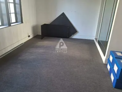 Sala Comercial à venda, 100m² no Centro, Rio de Janeiro