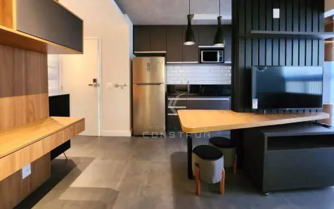 Apartamento com 1 Quarto para alugar, 42m² no Cambuí, Campinas