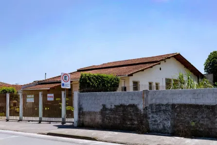 Ponto Comercial com 1 Quarto à venda, 222m² no Fátima, Joinville